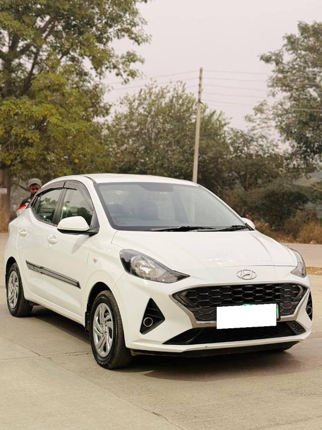 https://images10.gaadi.com/usedcar_image/4295403/original/processed_0dce138b690931608c1055b98485f328.jpg?imwidth=6400