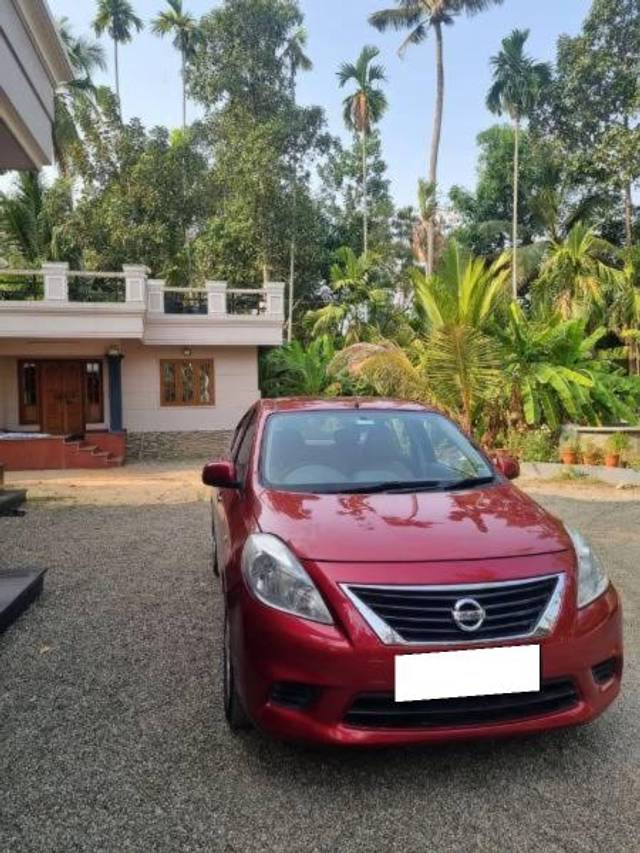 https://images10.gaadi.com/usedcar_image/4295485/original/processed_5ed3064a-586e-4cd1-a0e4-c42e38492846.jpg?imwidth=6400