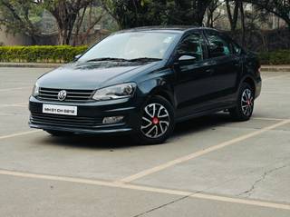 Volkswagen Vento 2015-2019 Volkswagen Vento 1.2 TSI Comfortline AT