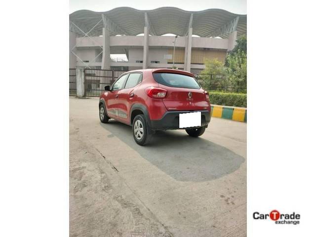 https://images10.gaadi.com/usedcar_image/4295592/original/processed_d7e49d6e5fd2b958db5a615e809aa39f.jpg?imwidth=6402