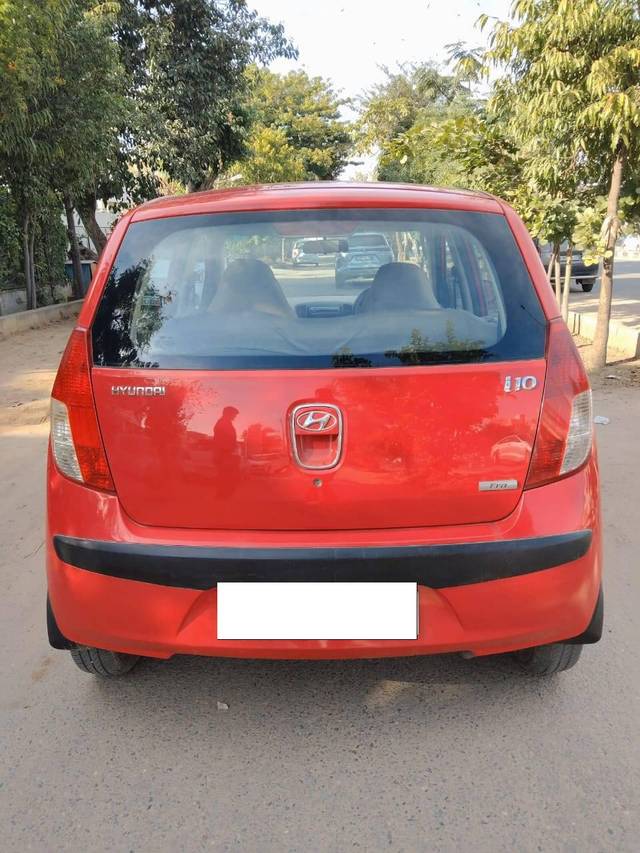 https://images10.gaadi.com/usedcar_image/4295594/original/processed_38124b715f827e0bd9f5597c5ac133eb.jpg?imwidth=6402