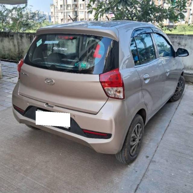 https://images10.gaadi.com/usedcar_image/4295612/original/processed_b47fe8f2-62d0-49d6-abab-86936ee3a48d.jpg?imwidth=6402