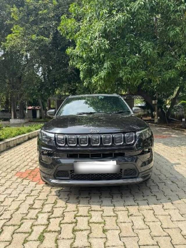 https://images10.gaadi.com/usedcar_image/4295718/original/processed_a75c0907-c749-4382-b009-dd139a132531.jpeg?imwidth=6400