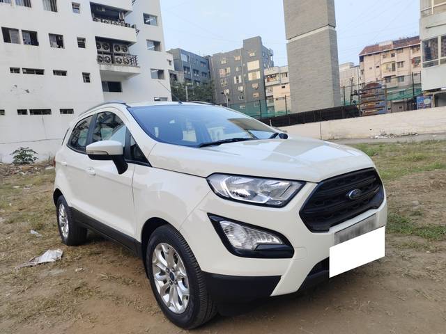 https://images10.gaadi.com/usedcar_image/4295728/original/processed_ef872eb7afda32043cc7a6492e724b58.jpg?imwidth=6400