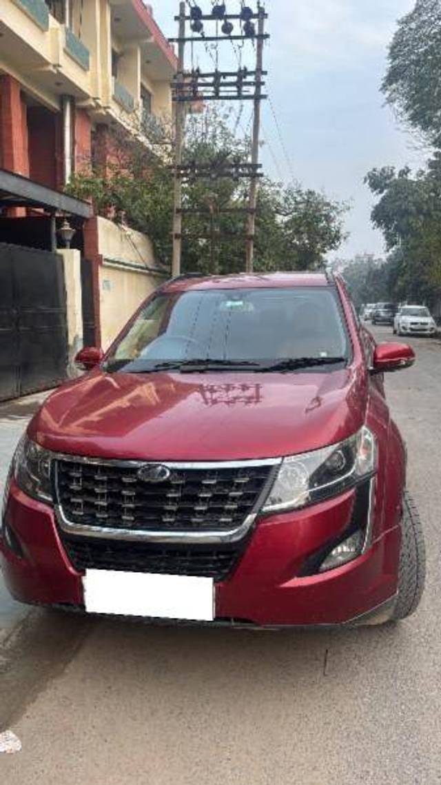 https://images10.gaadi.com/usedcar_image/4295843/original/e9df63d38f3bb14076aa5638a01dd746.jpeg?imwidth=6400