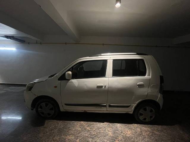 https://images10.gaadi.com/usedcar_image/4295844/original/8edab5030233abff306ba58c7c447873.jpg?imwidth=6401