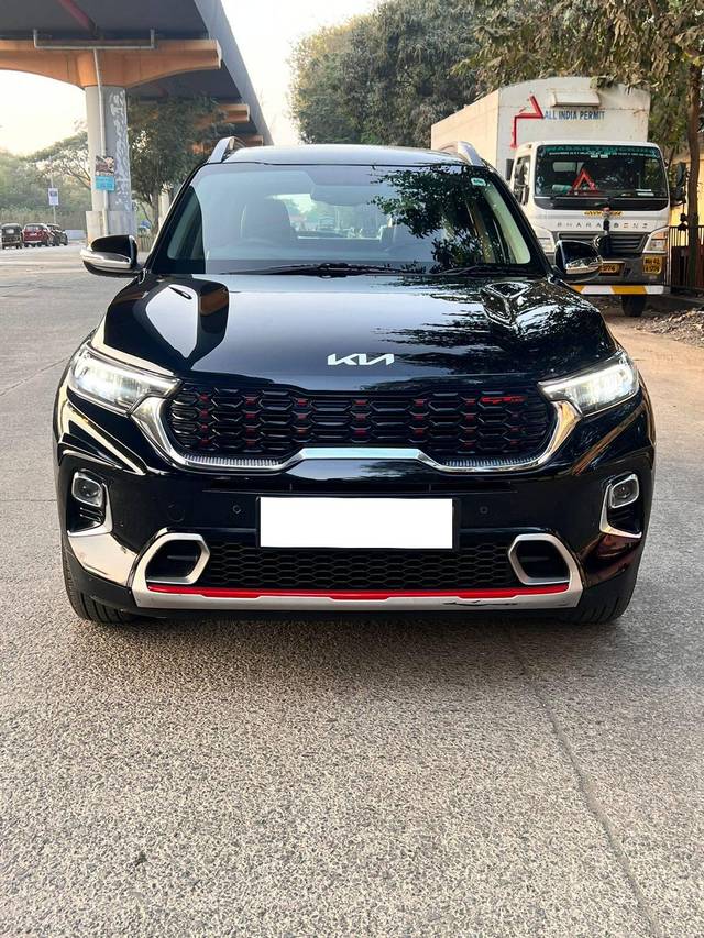 https://images10.gaadi.com/usedcar_image/4295861/original/processed_c338f555723bf4115a943f44b0799496.jpeg?imwidth=6400