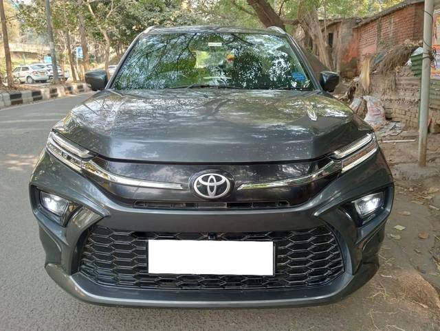 https://images10.gaadi.com/usedcar_image/4295953/original/processed_b0e13e06299a6dd21aa8f851931da53b.jpg?imwidth=6402