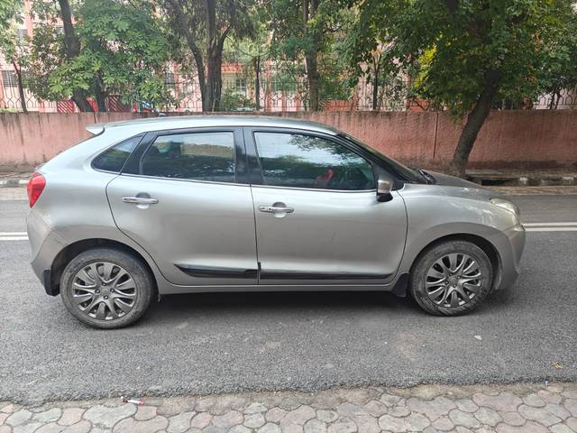 https://images10.gaadi.com/usedcar_image/4296000/original/a97984d01ec9f2cbd04d6ea672cdaa34.jpg?imwidth=6401