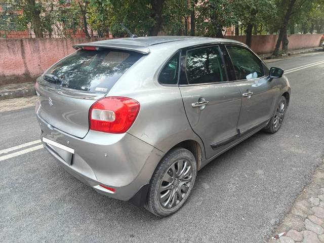 https://images10.gaadi.com/usedcar_image/4296000/original/processed_0bb1b90f81f96fa4273fae098aafa568.jpg?imwidth=6402