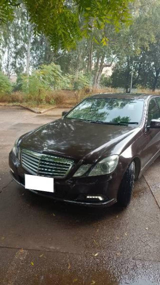 https://images10.gaadi.com/usedcar_image/4296069/original/processed_735db71a-80a2-43aa-bd00-8f21986494b5.jpg?imwidth=6401