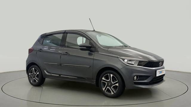 https://images10.gaadi.com/usedcar_image/4296070/original/28bc2f86e47bbabe1bb90e32a55243bf.jpg?imwidth=6400