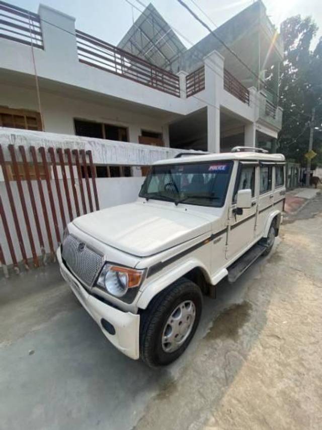 https://images10.gaadi.com/usedcar_image/4296128/original/processed_afba4e71-4e89-424a-8344-aa829a3b64e4.jpg?imwidth=6400