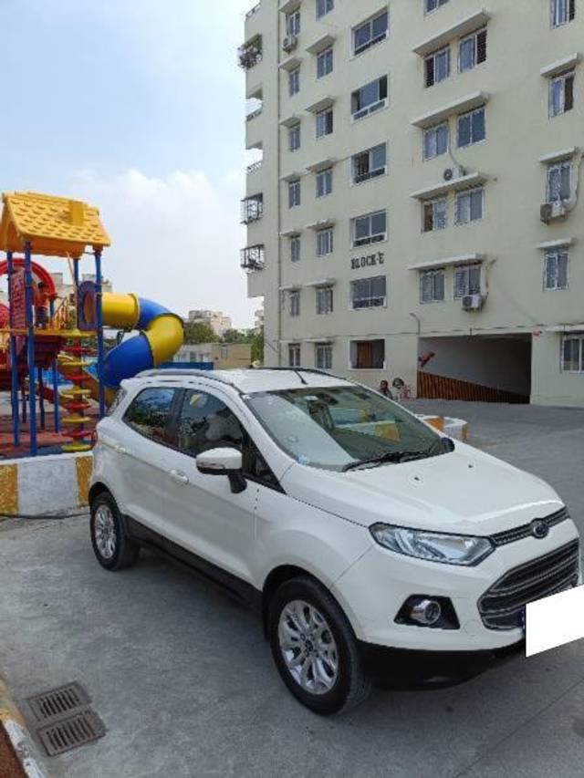 https://images10.gaadi.com/usedcar_image/4296129/original/processed_cbf9cf6f-492c-43e5-8f3f-e216ee435c08.jpg?imwidth=6400