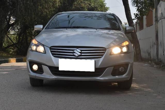 https://images10.gaadi.com/usedcar_image/4296152/original/processed_9b158165-ca53-43a7-b197-616cef608d69.JPG?imwidth=6400