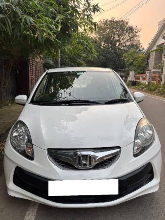 https://images10.gaadi.com/usedcar_image/4296157/original/processed_239e8512-6315-4f73-93b0-fb68332b3694.jpeg?imwidth=6402