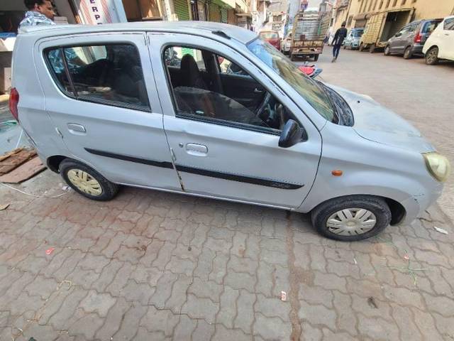 https://images10.gaadi.com/usedcar_image/4296174/original/processed_7f327b09-784c-4a44-a300-ffab65d4b970.jpg?imwidth=6402