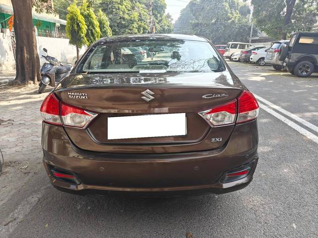 https://images10.gaadi.com/usedcar_image/4296220/original/processed_4a13ea72cc7db0827ec562123bd16b0e.jpg?imwidth=6402