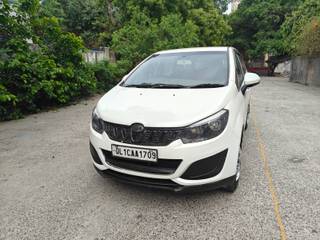 Mahindra Marazzo Mahindra Marazzo M2 BSIV