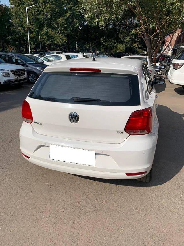 https://images10.gaadi.com/usedcar_image/4296266/original/processed_459a614e5455425c79bfffc6a4325465.jpg?imwidth=6402