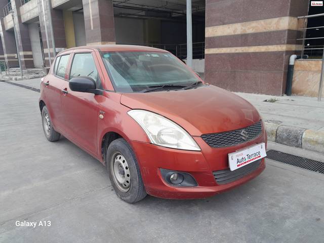 https://images10.gaadi.com/usedcar_image/4296319/original/160267b2c5d3911a3ce199a4479fc90c.jpg?imwidth=6400