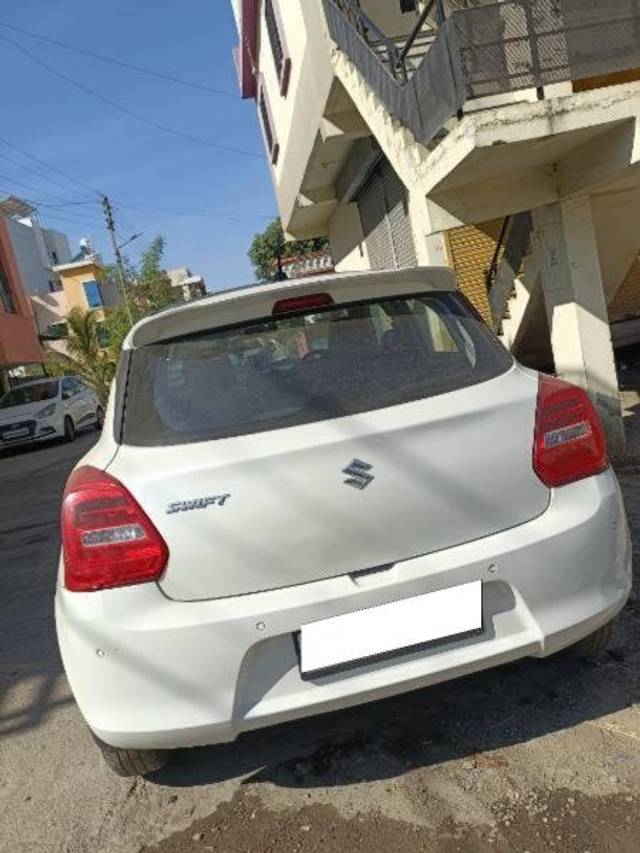 https://images10.gaadi.com/usedcar_image/4296377/original/processed_059b5d13-2247-4880-8645-98134a4b79b1.jpg?imwidth=6402