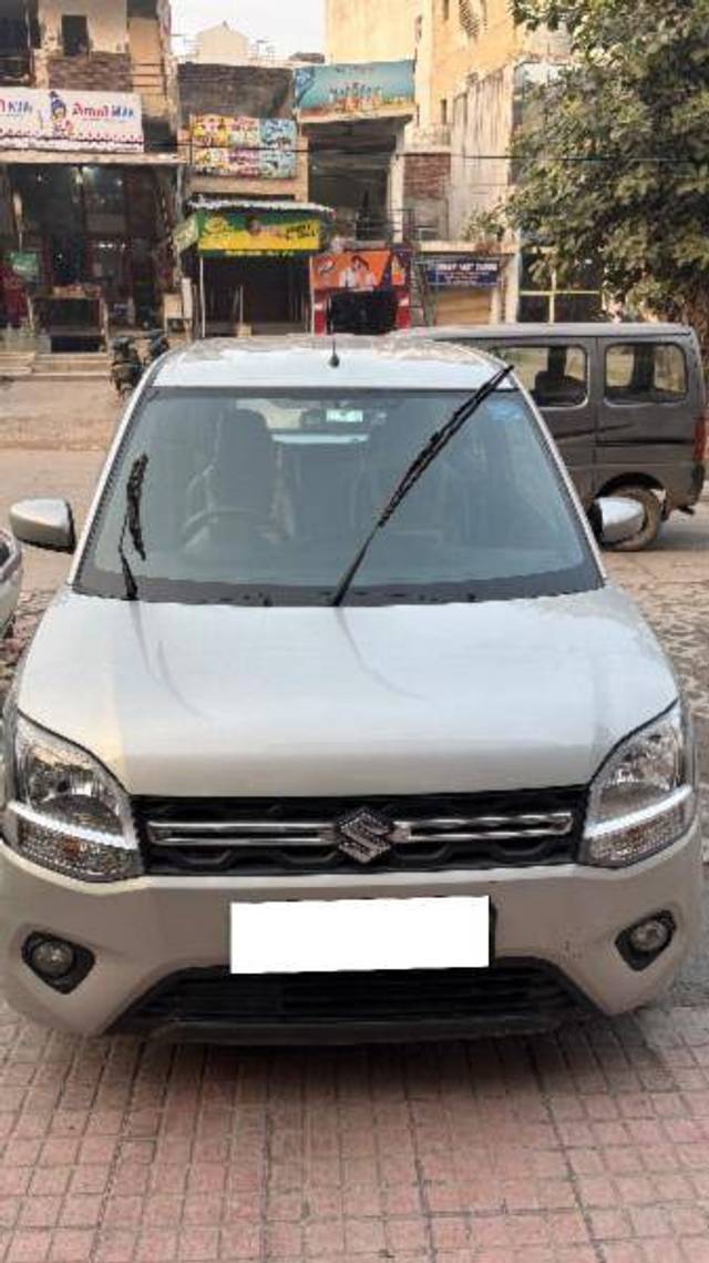 https://images10.gaadi.com/usedcar_image/4296449/original/160dc7cb0bb39d8f1a237bafa9e7f30d.jpeg?imwidth=6400