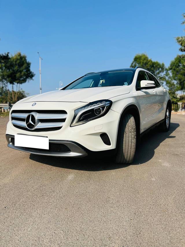 https://images10.gaadi.com/usedcar_image/4296454/original/processed_d29de60524b4f4ba7922a7ba0d0f5571.jpeg?imwidth=6402