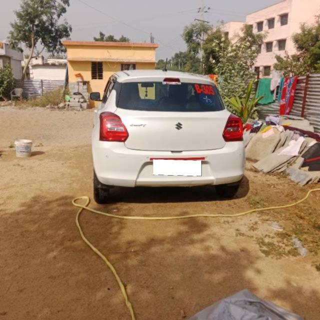 https://images10.gaadi.com/usedcar_image/4296522/original/processed_e253871d-9c8d-466a-912b-a68844fed250.jpg?imwidth=6401