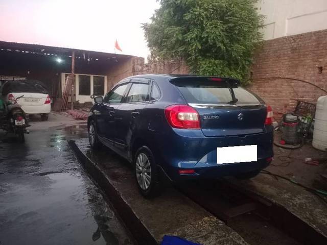 https://images10.gaadi.com/usedcar_image/4296525/original/processed_6067cce1-7dfa-4de3-a719-9331ee32a022.jpg?imwidth=6402