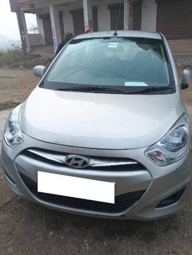 https://images10.gaadi.com/usedcar_image/4296553/original/4f8b544a6a310f6880cf0f3ed683d7bf.jpg?imwidth=6400