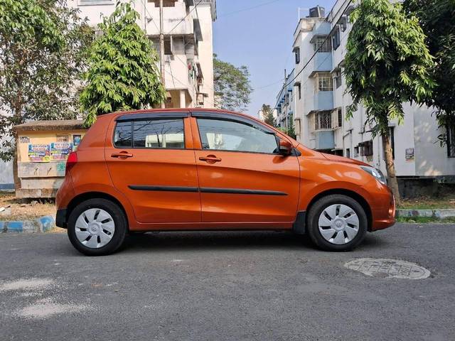 https://images10.gaadi.com/usedcar_image/4296572/original/processed_6be52c8df7ca608d8362cc2ade9da0f8.jpg?imwidth=6401