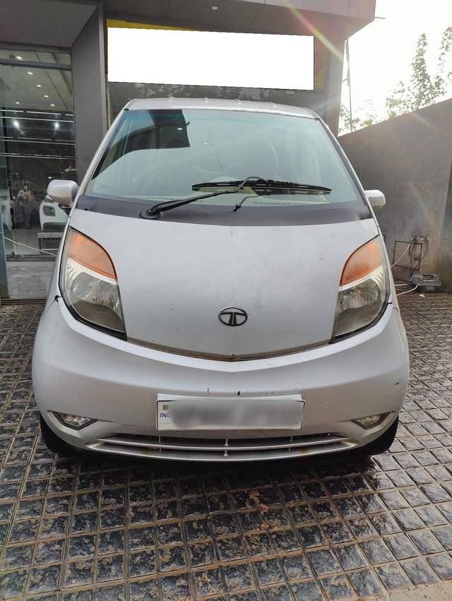 https://images10.gaadi.com/usedcar_image/4296597/original/processed_58bf5dc9a8b049800391e689606f9f6a.jpg?imwidth=6400