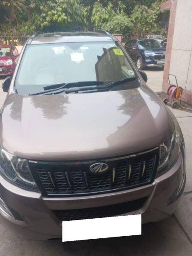 https://images10.gaadi.com/usedcar_image/4296600/original/bcee8745cd2df1e6826cf9b2e0b46db6.jpg?imwidth=6400