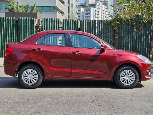 https://images10.gaadi.com/usedcar_image/4296631/original/processed_fe8e8f2017bcb607a224bb5477d55994.jpg?imwidth=6401