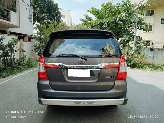 https://images10.gaadi.com/usedcar_image/4296759/original/processed_774d56163eb8f4ab4ed949ef6997fdc8.jpg?imwidth=6402