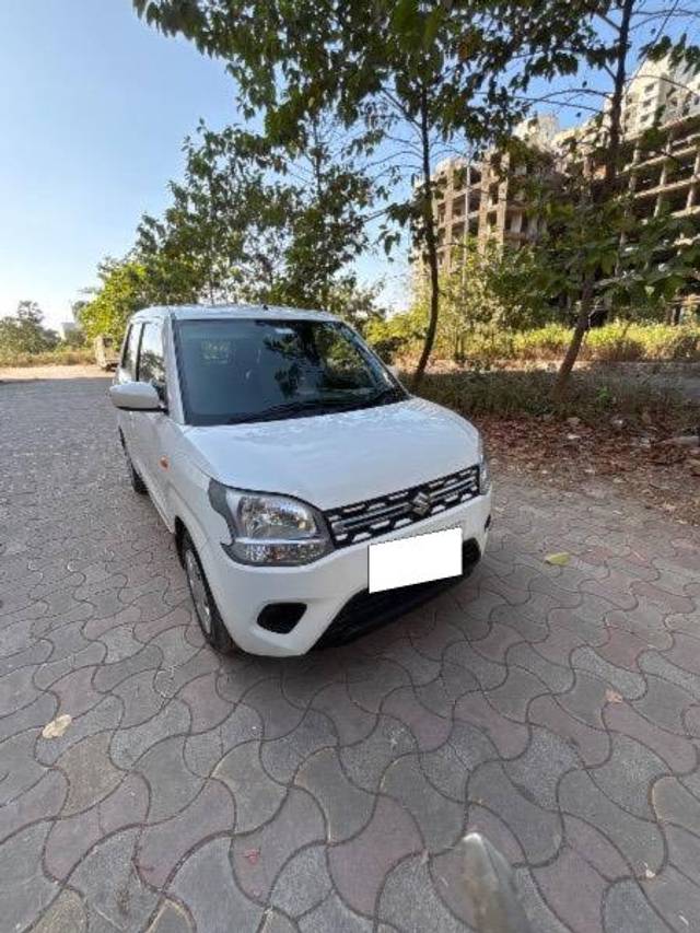 https://images10.gaadi.com/usedcar_image/4296821/original/processed_34506b4c-18ba-4949-8d13-fe29437500f8.jpg?imwidth=6400