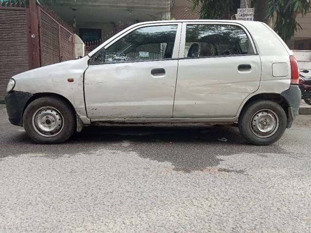 https://images10.gaadi.com/usedcar_image/4296844/original/93c612436fef0de8bf634bb40d2bd639.jpg?imwidth=6402