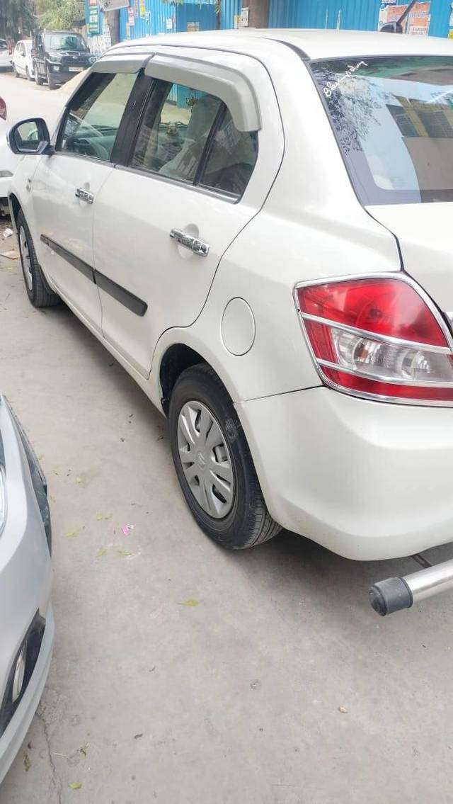 https://images10.gaadi.com/usedcar_image/4296850/original/processed_e6e60ce4168f67b63f0f2be9fd0fecee.jpg?imwidth=6401