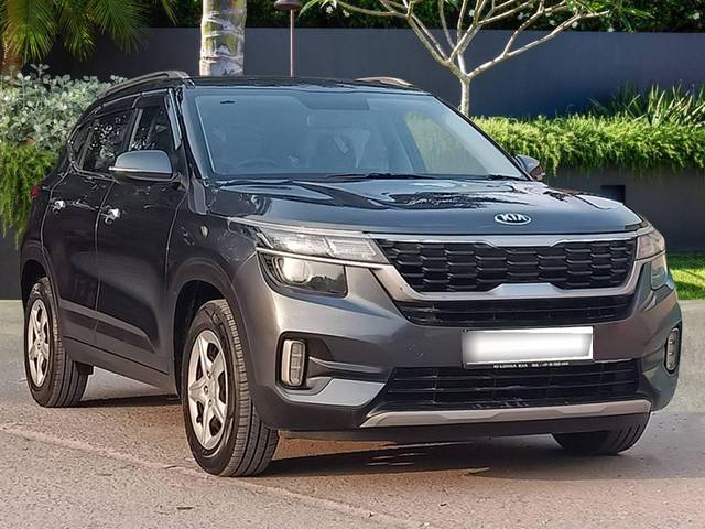 https://images10.gaadi.com/usedcar_image/4296859/original/processed_d1655cdf1e3eea0e98c32c7b41a0ee76.jpg?imwidth=6400