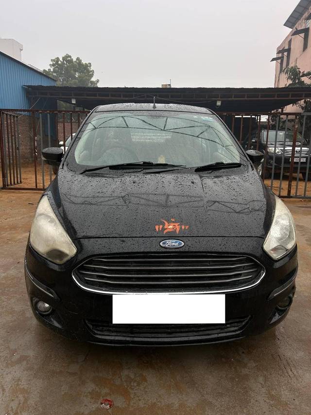 https://images10.gaadi.com/usedcar_image/4296920/original/processed_20e361eea057d7c4c6f0b0ff5fb87ab2.jpg?imwidth=6401