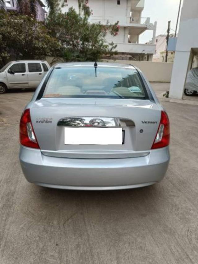 https://images10.gaadi.com/usedcar_image/4296945/original/processed_09158e61-3542-407c-b42e-4b8370dc60d1.jpg?imwidth=6402