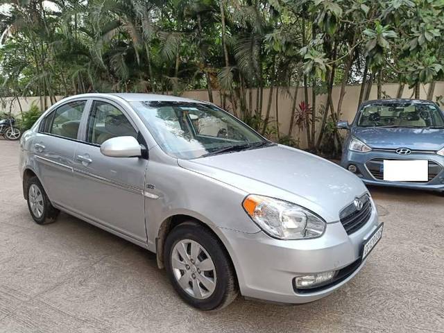 https://images10.gaadi.com/usedcar_image/4296945/original/processed_712b439c-ecac-439f-86c7-7a2cba0a8be6.jpg?imwidth=6400