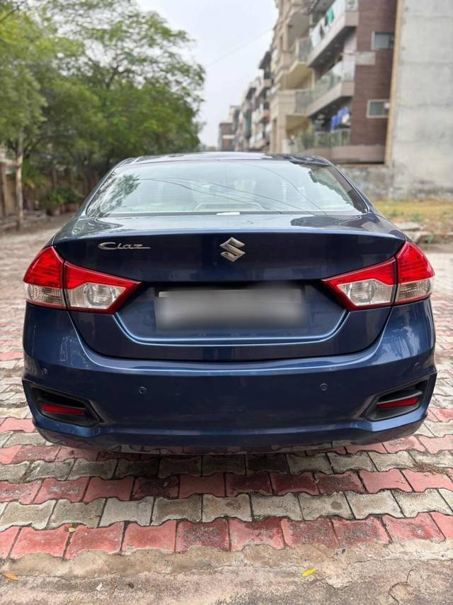 https://images10.gaadi.com/usedcar_image/4296959/original/processed_030d9dbadce61c7a07165636bae4f5eb.jpg?imwidth=6401