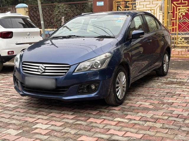 https://images10.gaadi.com/usedcar_image/4296959/original/processed_7c78474d04d574016bf015b20a5d13ea.jpg?imwidth=6402