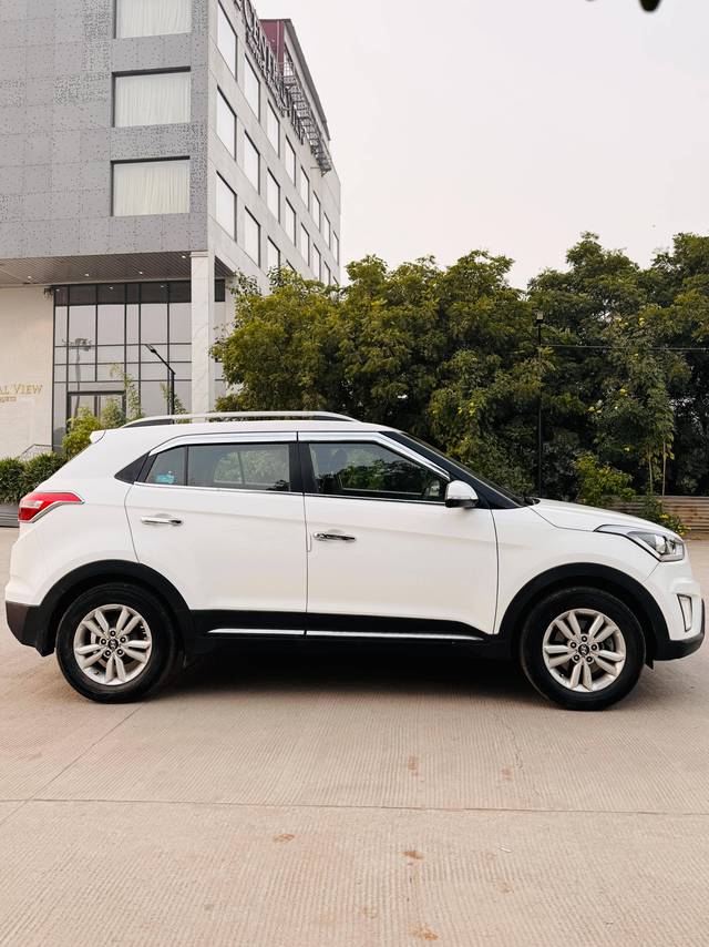 https://images10.gaadi.com/usedcar_image/4296990/original/processed_460c77fa25b6b7886ed00f7d3c35c1aa.jpg?imwidth=6401