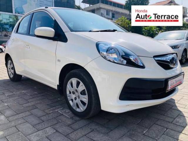 https://images10.gaadi.com/usedcar_image/4297026/original/20e788897ada6c7be4a2c71c41da7b90.jpg?imwidth=6400