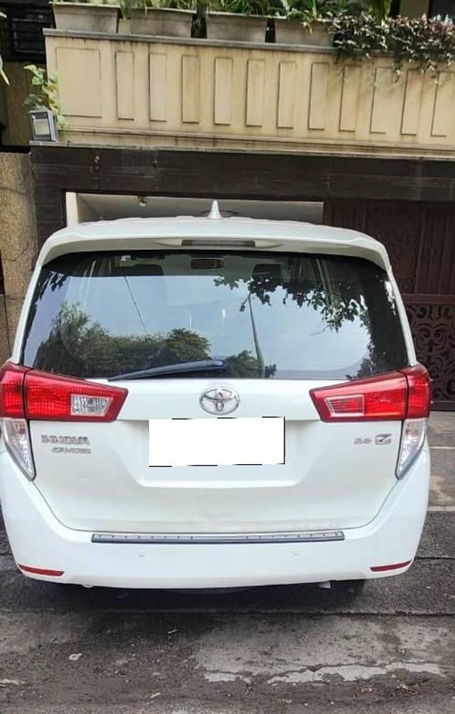 https://images10.gaadi.com/usedcar_image/4297109/original/processed_780ab9abd565225bc177a25943378689.jpg?imwidth=6402