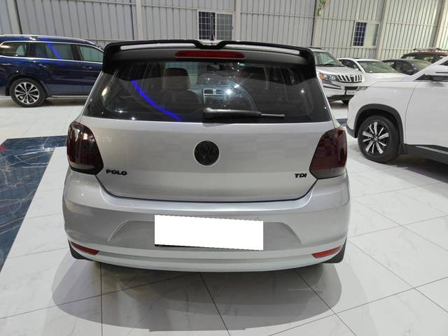 https://images10.gaadi.com/usedcar_image/4297115/original/processed_8595e824b75d11262f4c5a2890e65fdd.jpg?imwidth=6401