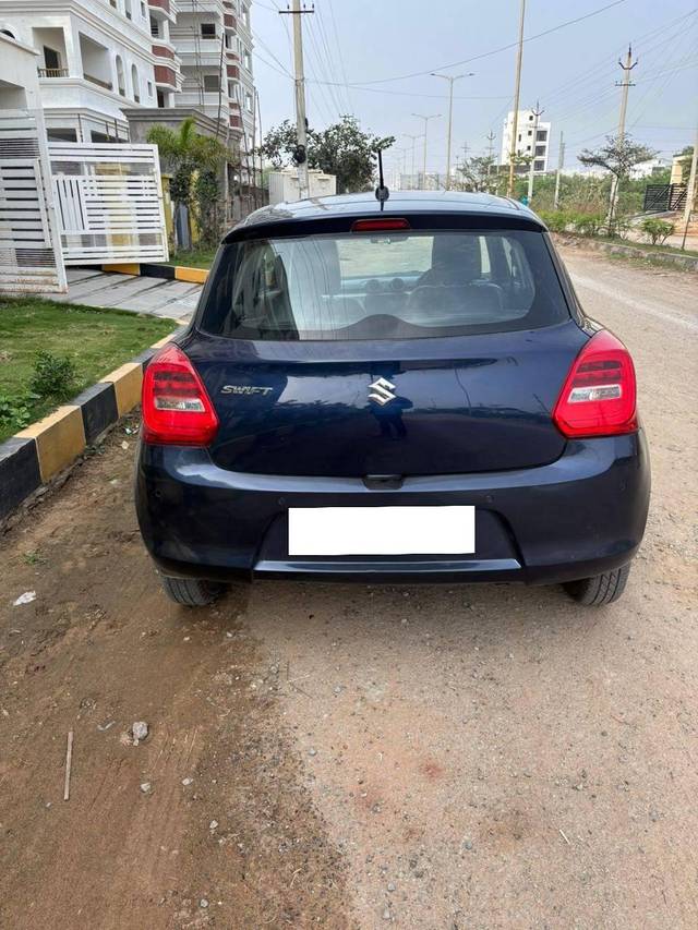 https://images10.gaadi.com/usedcar_image/4297133/original/processed_141ceff374e2be7b54519eace804d79a.jpg?imwidth=6402